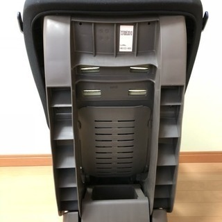 最終値下げ！チャイルドシート（レクサス純正品）の画像