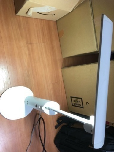 コンセント付き照明\u0026感知式照明