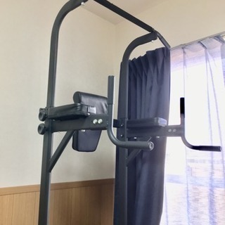 懸垂台・チンニング台・ぶら下がり健康器