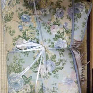 布団 花模様