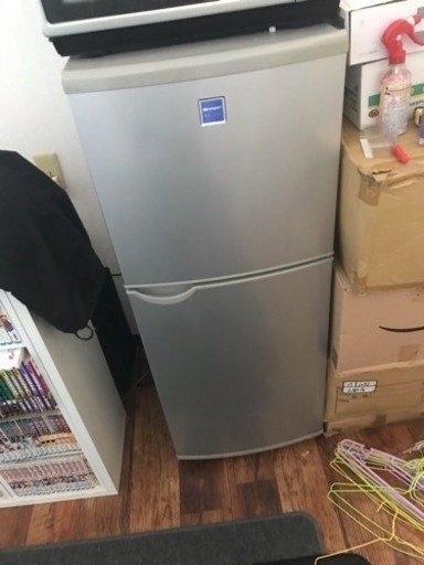 140Lの冷蔵庫。しっかり使えます