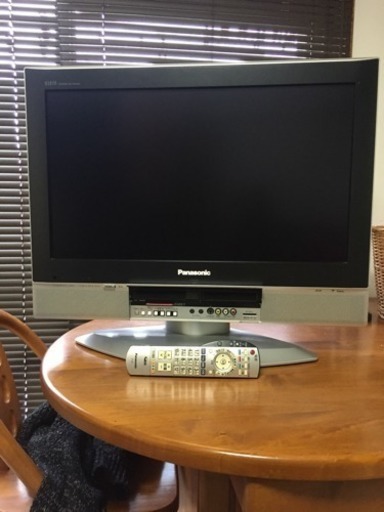パナソニック 26V型地上・BS・110度CSデジタルハイビジョン液晶テレビ｢ＶＩＥＲＡ(ビエラ)｣ ＴＨ－２６ＬＸ５０