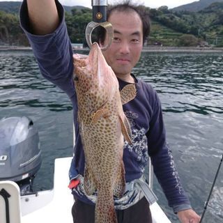平日にボート（5人～8人乗り）でルアーフィッシングをやりに行きませんか？ - 横須賀市