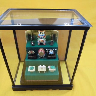 ミニサイズ 五月人形 豪勝作 ガラスケース入り 3段 外箱あり コンパクト 端午の節句　札幌　西岡店の画像
