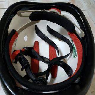 子供用自転車のヘルメットの画像