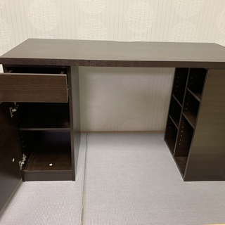 ニトリ デスク 収納力バツグン 奥行き50cmコンパクトサイズ の画像