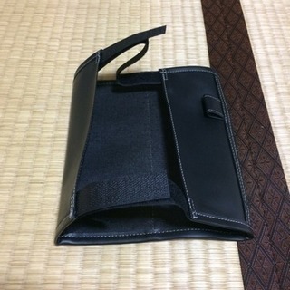 車 サンバイザー カード 収納