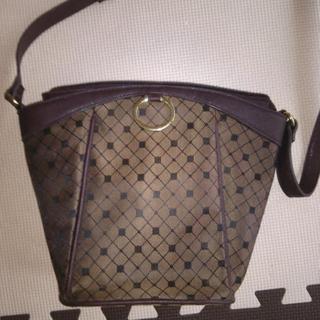 女性用ショルダーバッグ２個セットの画像