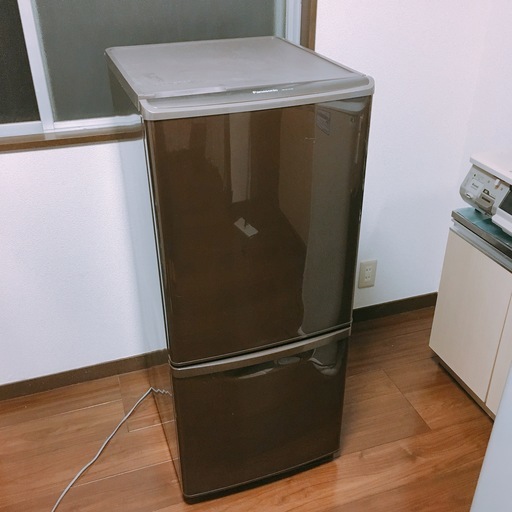 Panasonic　冷蔵庫　NR-B141W　最終●3/22まで