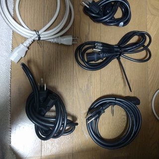 【5本セット】電源ケーブルうります。