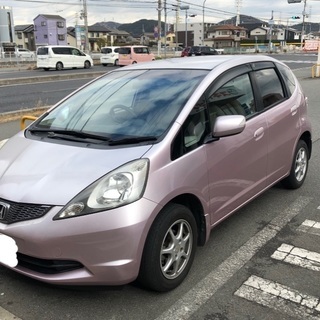 ホンダ フィット ピンク 車検32年1月 スマートキー  ETC オートローン可能‼️の画像