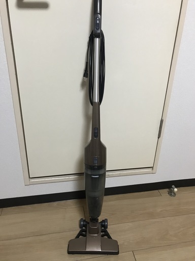 サイクロン式スティック掃除機