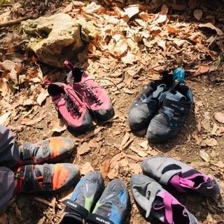 Let’s enjoy rock climbing!