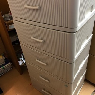 タンス収納 衣類ケース2つ1400円 １つ700円の画像