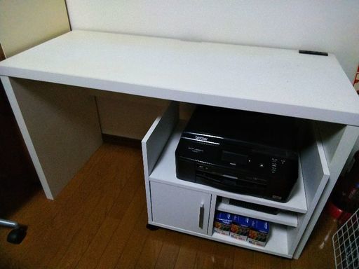 現在取引中です。シンプルデスク\u0026プリンターワゴン