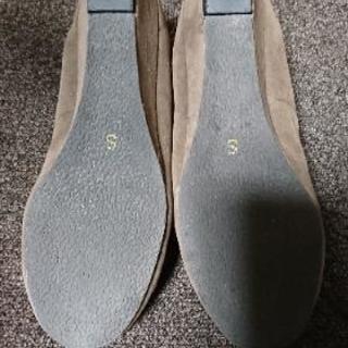 ●ふかふかスェードファー ウェッジパンプス●23cmの画像