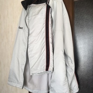 asicsウィンドブレーカ上下セット
