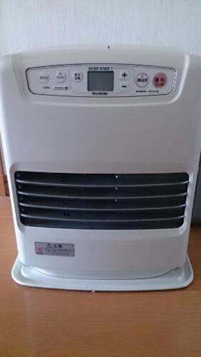 石油ファンヒーター売ります。