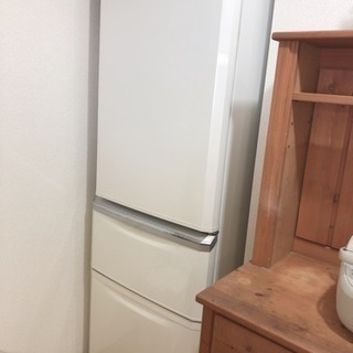三菱冷蔵庫370Lの画像