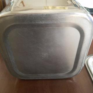 業務用　蓋付き角ポット　の画像