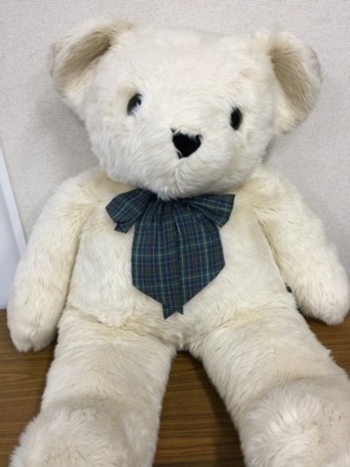 [エイブイ]大きなクマ、縫いぐるみ