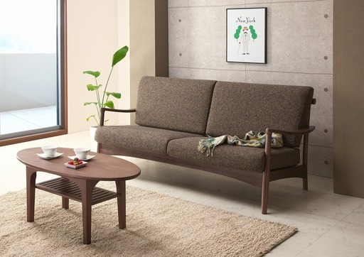 展示現品（ほぼ新品）！3人掛けソファー！ブラウン色！北欧テイスト！丸みのあるデザインで優しい雰囲気！上代78000円！※引取りのみ
