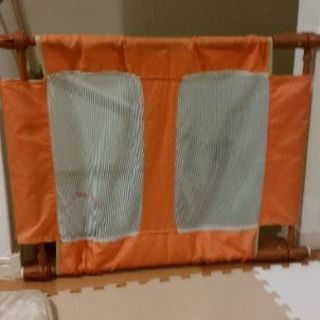 ベビーゲート