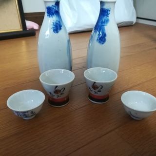 酒器セット（徳利と盃）2