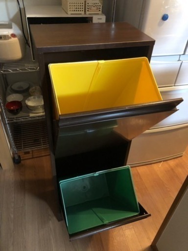 本日終了。縦型ゴミ箱