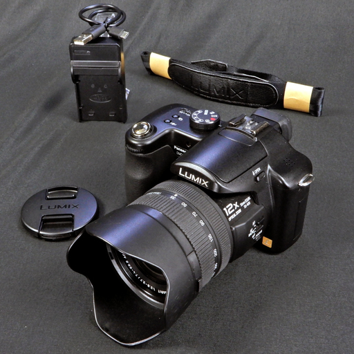 パナソニック デジタルカメラ LUMIX FZ50 ブラック  Used美品