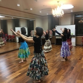 エクササイズを兼ねたフラダンス🌺の画像