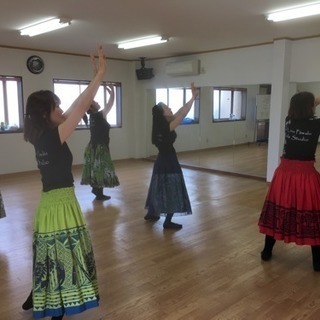 エクササイズを兼ねたフラダンス🌺
