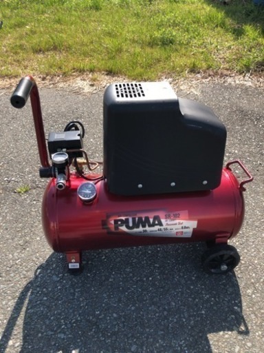 美品  エアーコンプレッサー