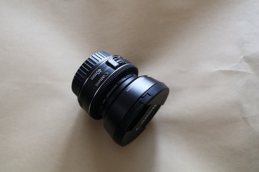 EF40mm F2.8 STM　キャノン一眼レフレンズほぼ未使用品のおまけ付き。