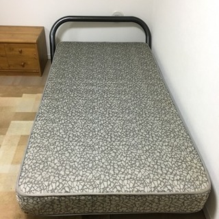 フランスベッドシングル 無料