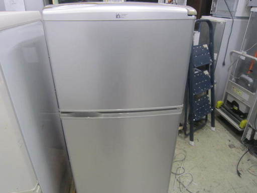 SANYO冷蔵庫112L　２００６年製　SR-111M