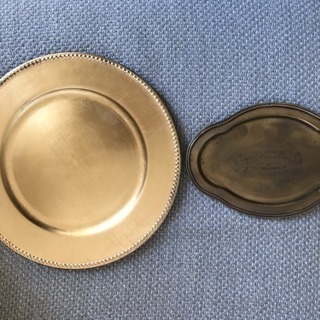 金色のトレー2枚セット プレート