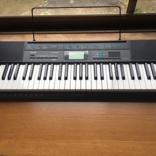 電子キーボード(取引中)