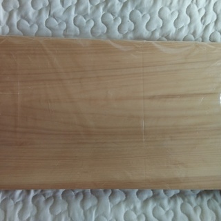 北海道産バッコ柳　まな板　400ｘ240ｘ35ｍｍ