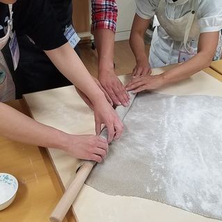 【温泉入浴券付き】そば打ち教室【湯来交流体験センター】の画像