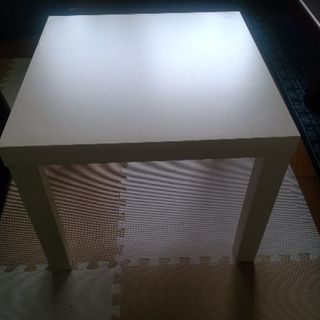 IKEA　正方形サイドテーブル　