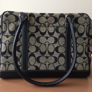 【中古ブランドバッグ】COACH  ハンドバッグ シグネチャー柄
