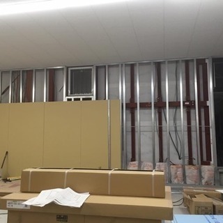 ・軽鉄、ボード貼り内装工・見習い工募集！経験者優遇、未経験者も大歓迎！の画像