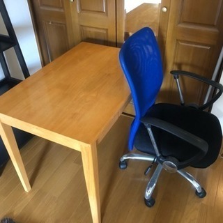 【新生活用品】机＋椅子 