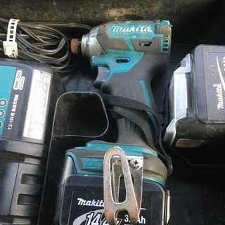 マキタ インパクトドライバの画像