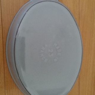 staub オーバル ホットプレート　23cm 　グレー　 (ストウブ)の画像