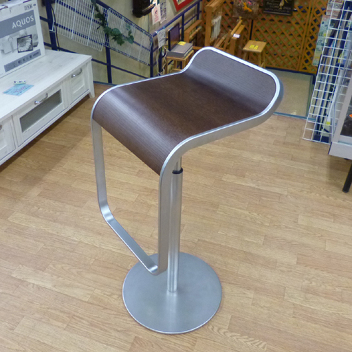 ラパルマ レム ハイ スツール カウンターチェア Lapalma Lem High Stool AZUMI 安積伸/明子 ウッドシート ダークウォールナット ☆ 札幌市 清田区 平岡
