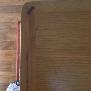 アクセントが可愛いダイニングテーブル