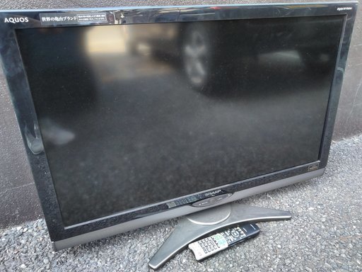 JUQ06直接引き取り限定!!SHARPの40インチLED液晶テレビです！！