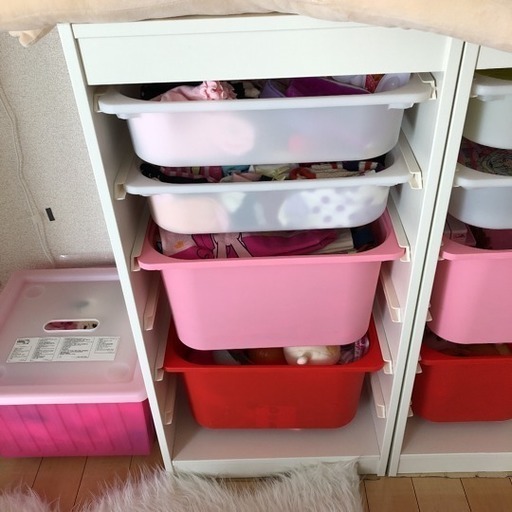 交渉中 IKEA 棚